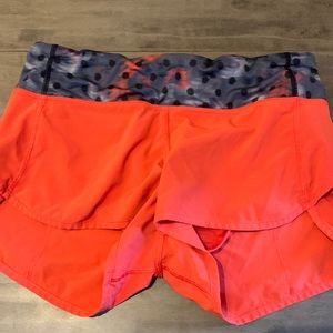 Lulu lemon red polka dot short